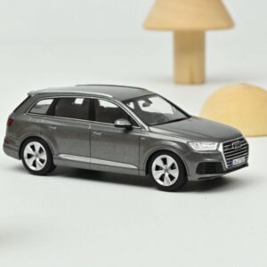 Audi Q7 - Graphite Grey - 1:43