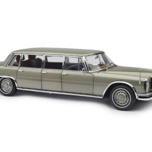 CMC Mercedes-Benz 600 6-door Pullman with functional sunroof