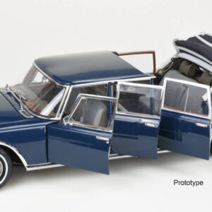 CMC Mercedes-Benz 600 6-door Pullman Landaulet with functional softtop